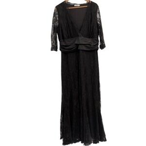 Dilanni Maxi Dress Lace Witchy Whimsical Whimsigoth V Neck Women Size 2XL  Party